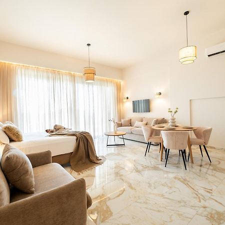 Petradi Suites Kalamata Exterior photo