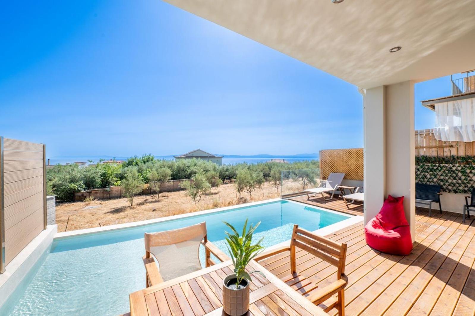 Petradi Suites Kalamata Exterior photo