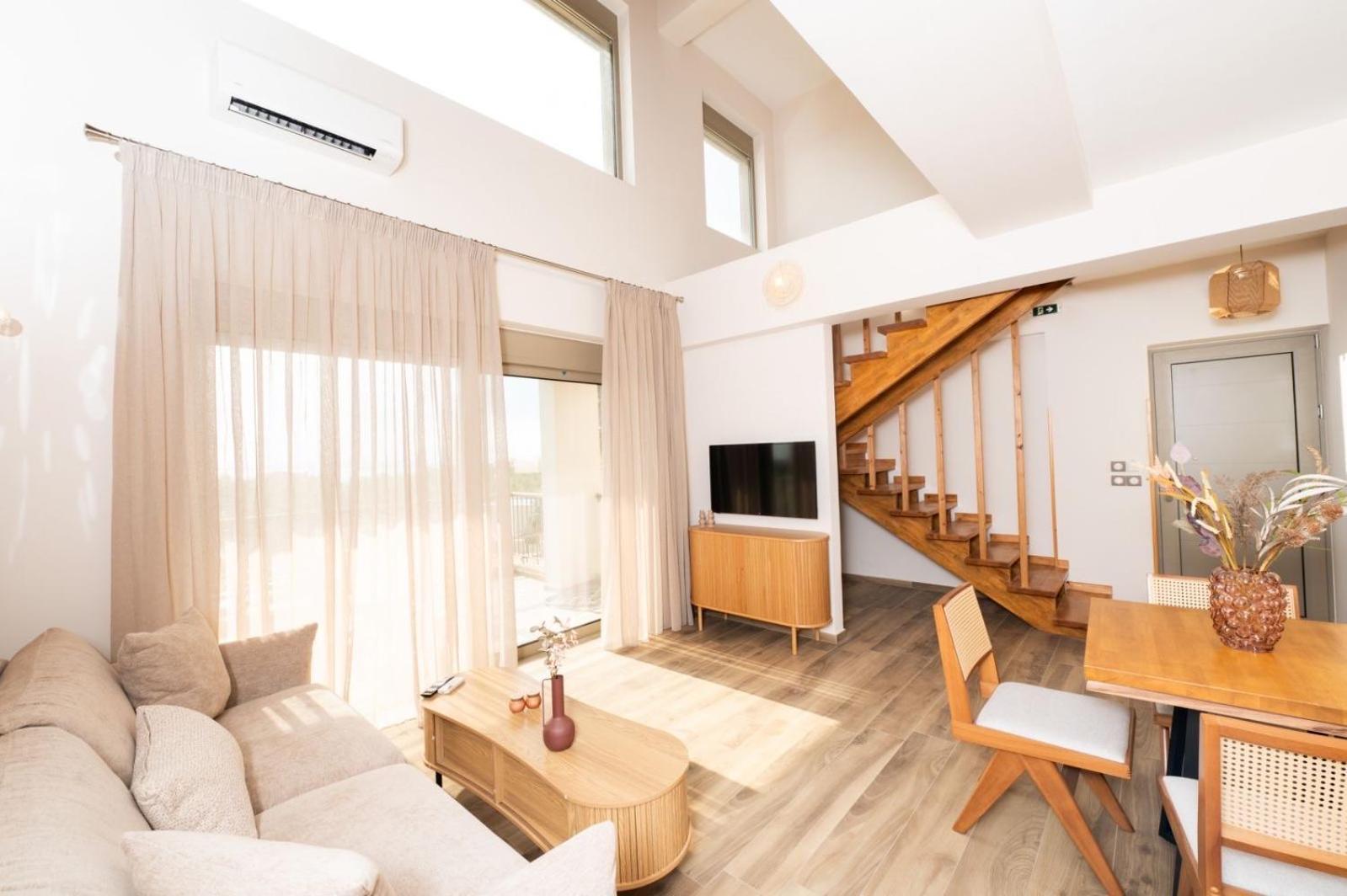Petradi Suites Kalamata Exterior photo