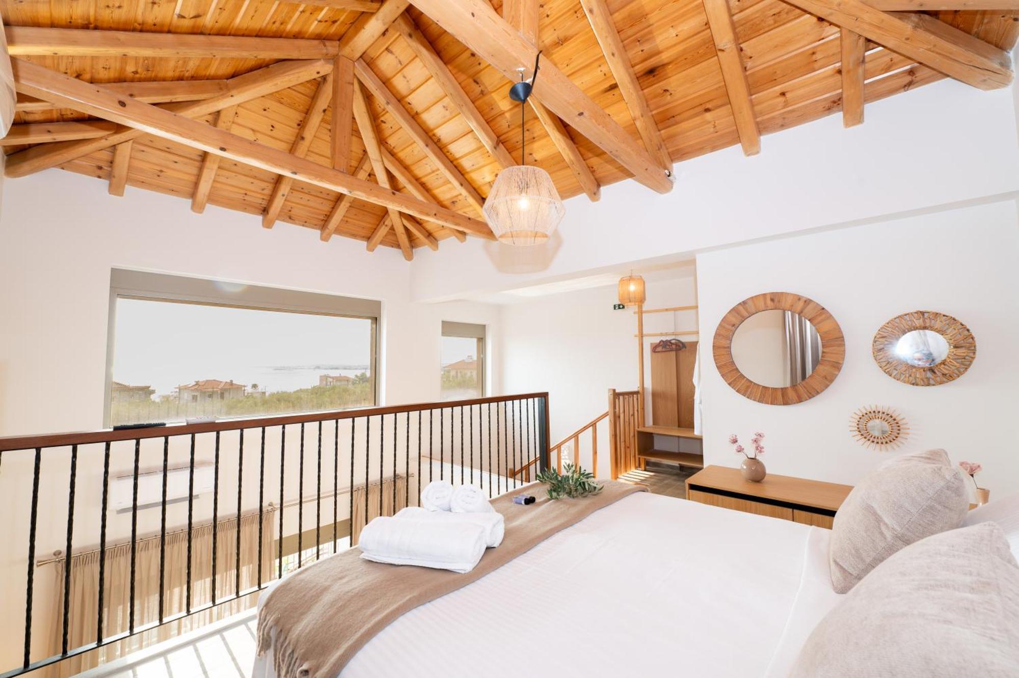 Petradi Suites Kalamata Exterior photo