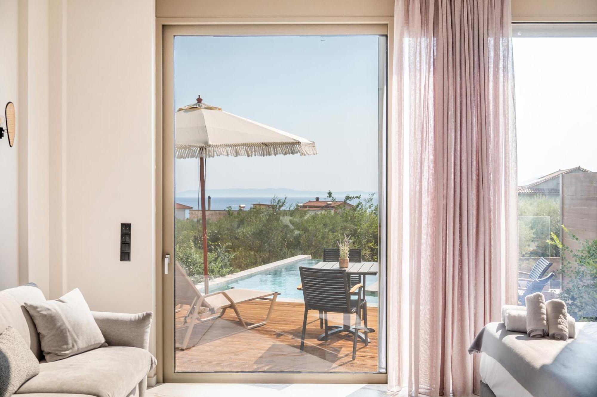 Petradi Suites Kalamata Exterior photo